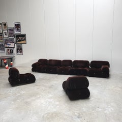 Primera edición del sofá modular «Camaleonda», diseñado por Mario Bellini para C&B Italia en los años 70