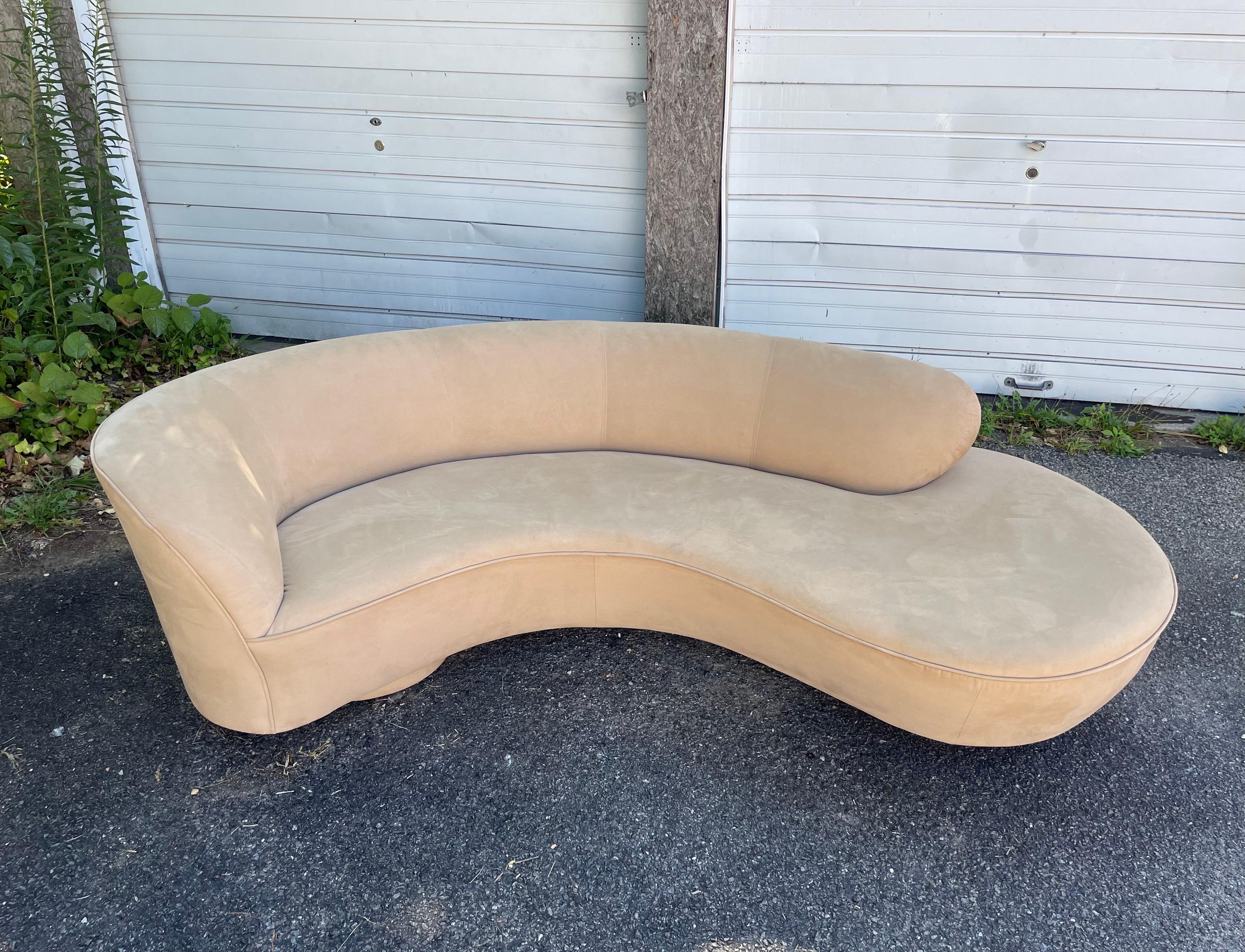 A Vladimir Kagan designed sofa by Directional with original microfiber upholstery and lucite support. Bears its original tag.

CONDITION NOTES
No rips but some faint staining that may come out with an additional professional cleaning. The foam is