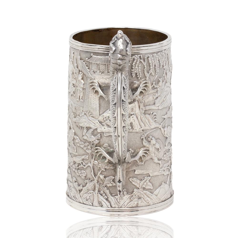 Chinois Ancienne chope en argent de l'époque des Qing en vente