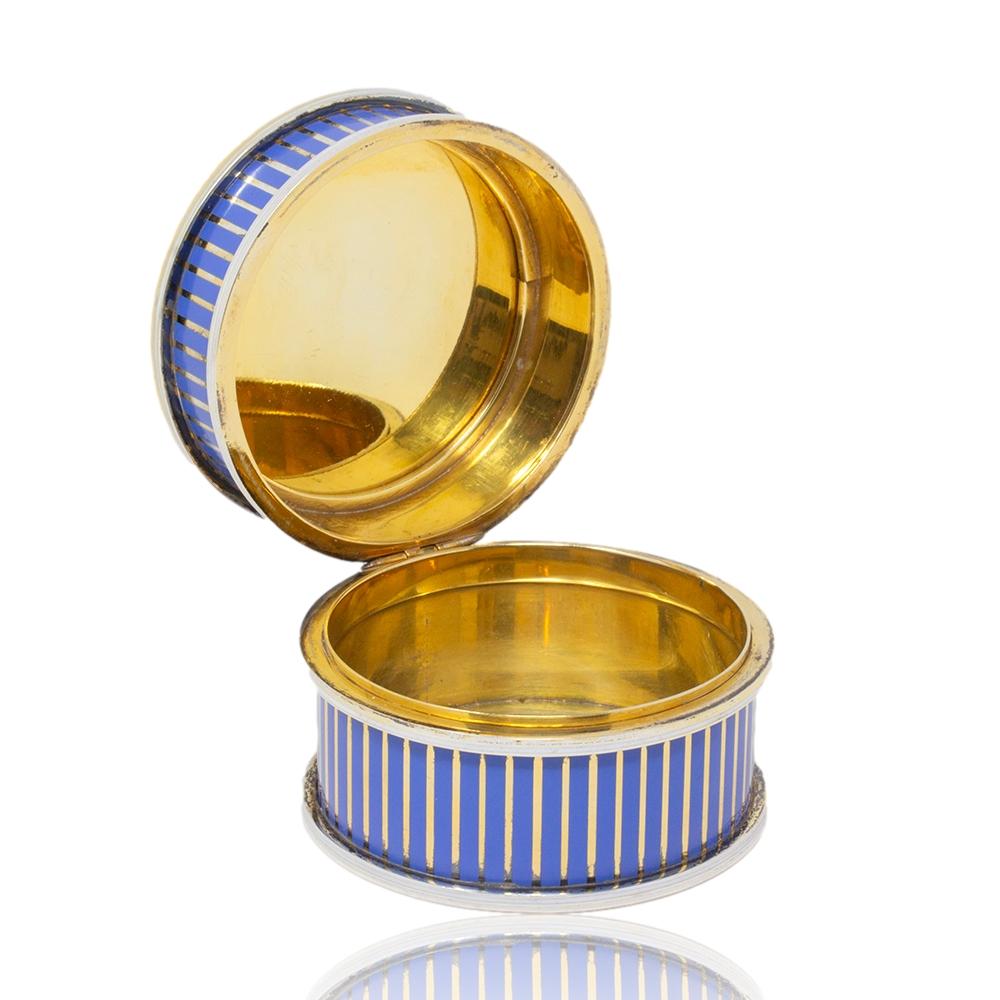 Italian Silver and Enamel Circular Box For Sale 5