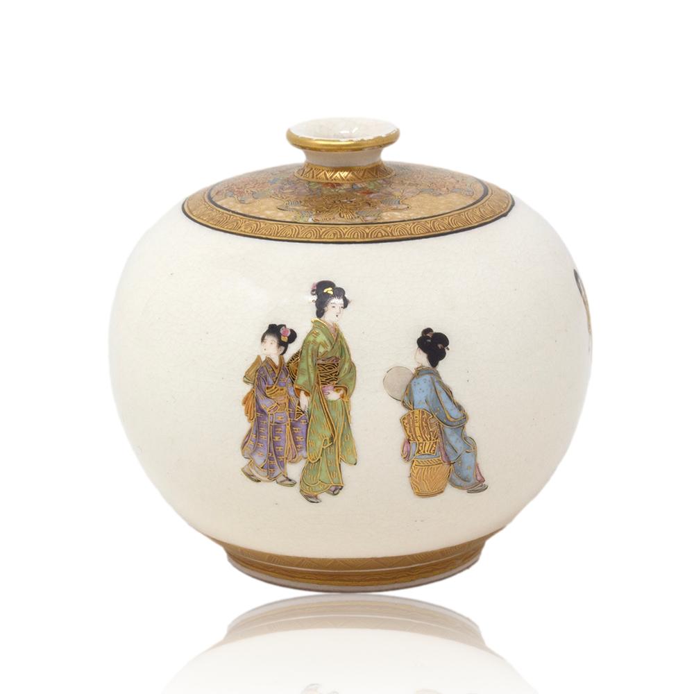 Japonais Vase Satsuma japonais ancien de la période Meiji par Kinkozan en vente