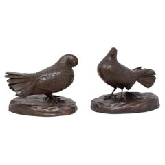 Japanese Okimono Meiji Period Pair of Bronze Doves