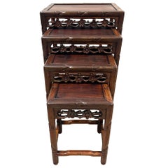 Early 20th Century Antique Chinese nest of four nesting tables, Hand-crafted