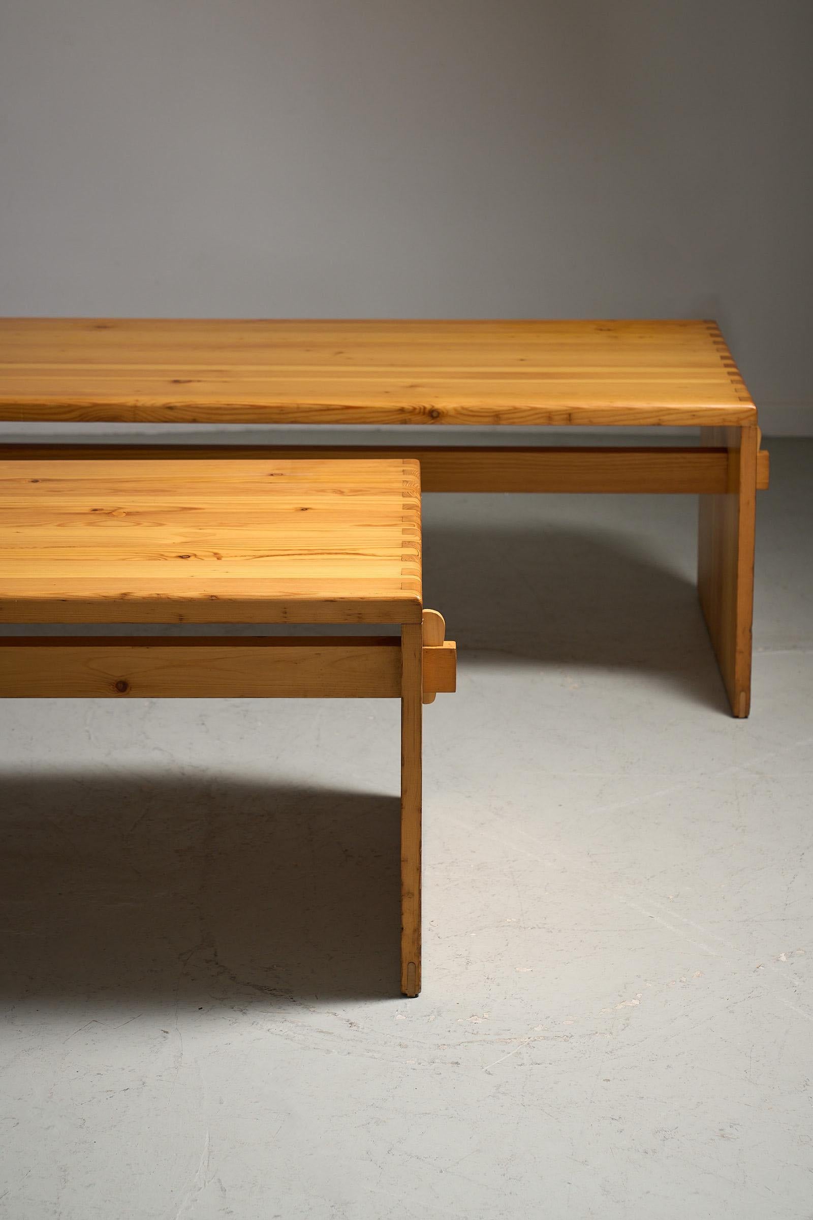 Mid-Century Modern Paire de bancs en bois de pin, 1970 en vente