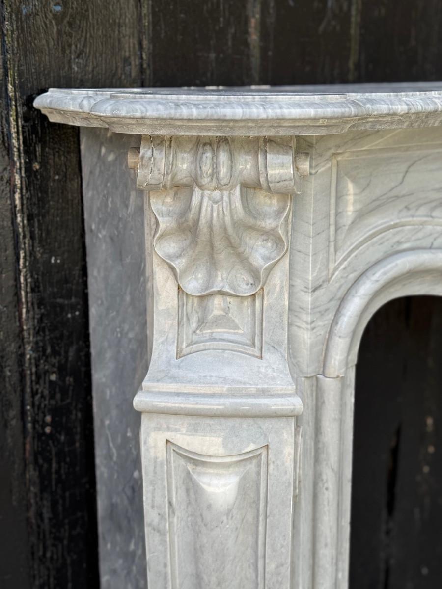 Louis XV style fireplace in turquoise blue marble, circa 1880
Dimensions of the fireplace:  97,5 x 94,5cm