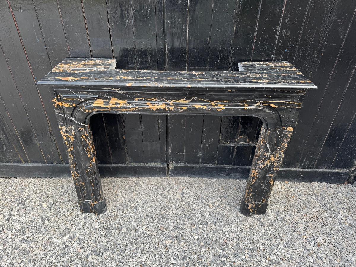 Louis XIV fireplace in Portor marble, circa 1880 For Sale 1