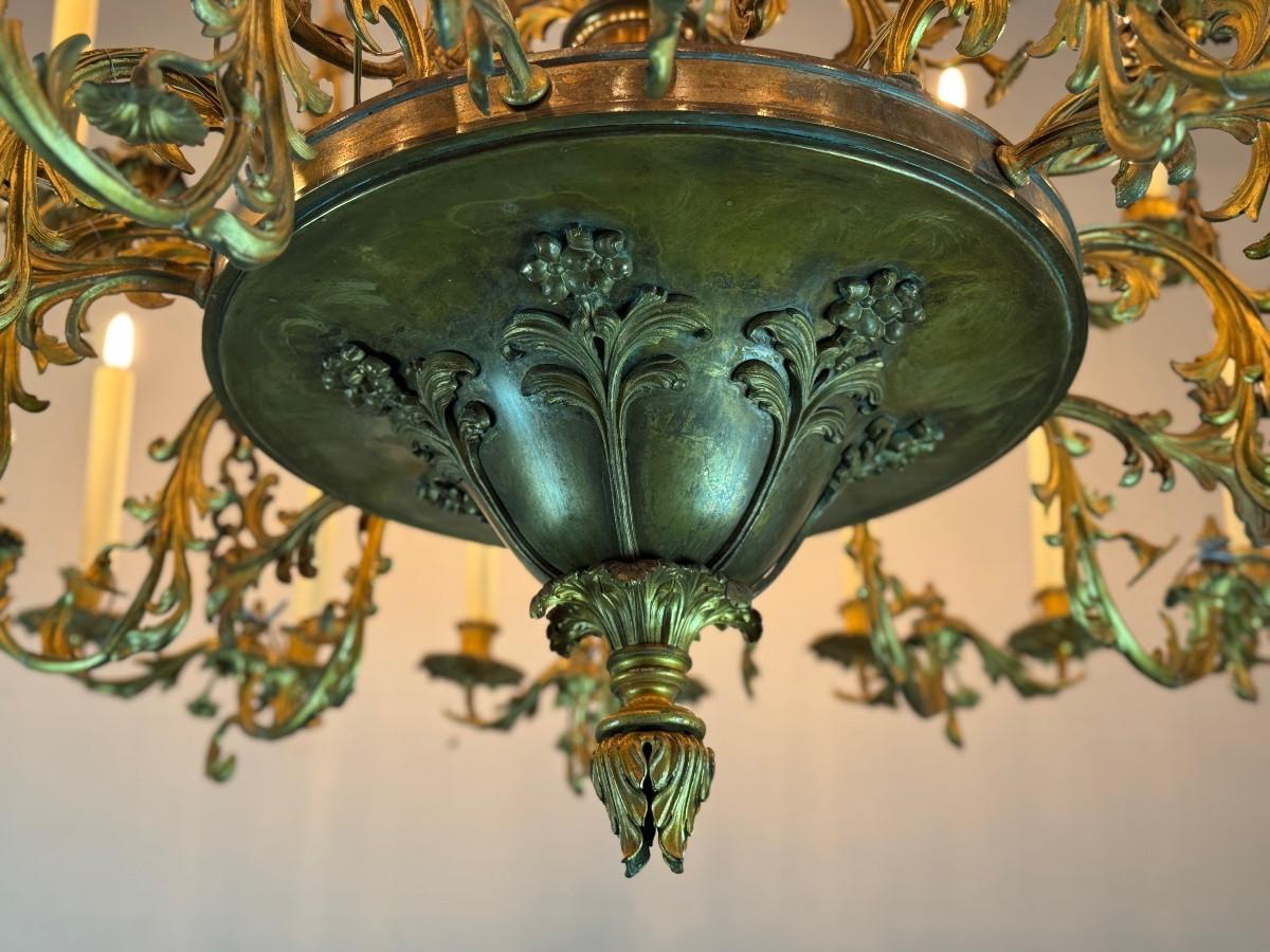 20th Century Large bronze chandelier, 36 light points, new wiring, circa 1880 For Sale