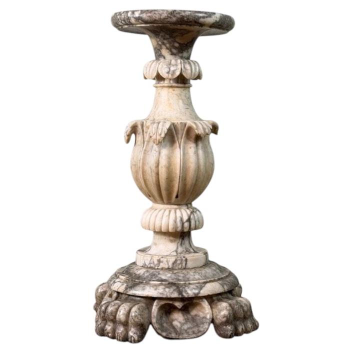 Socle en albâtre sculpté, Italie, vers 1880