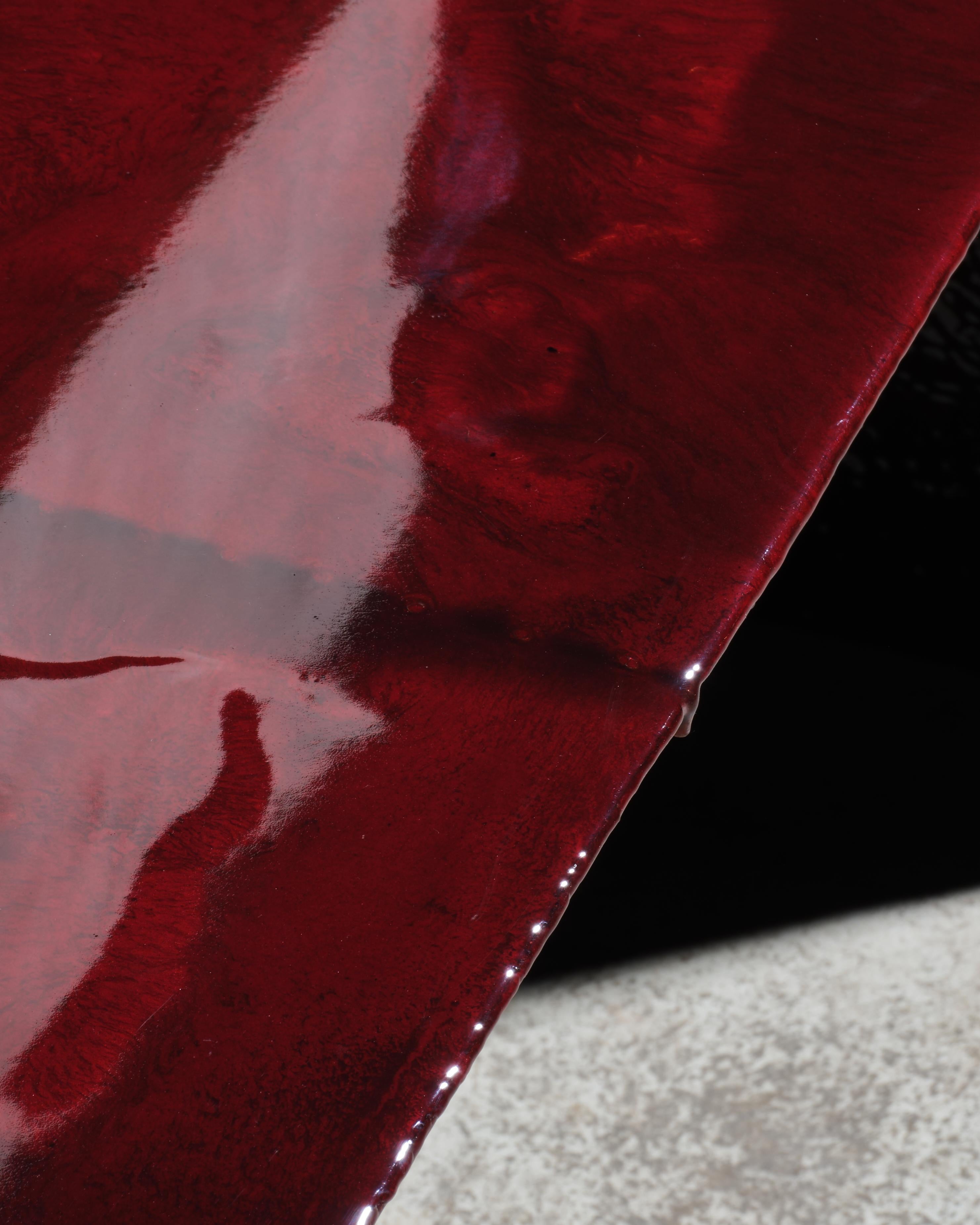Banco Vals Contemporáneo Único en su especie Oxblood en venta 5