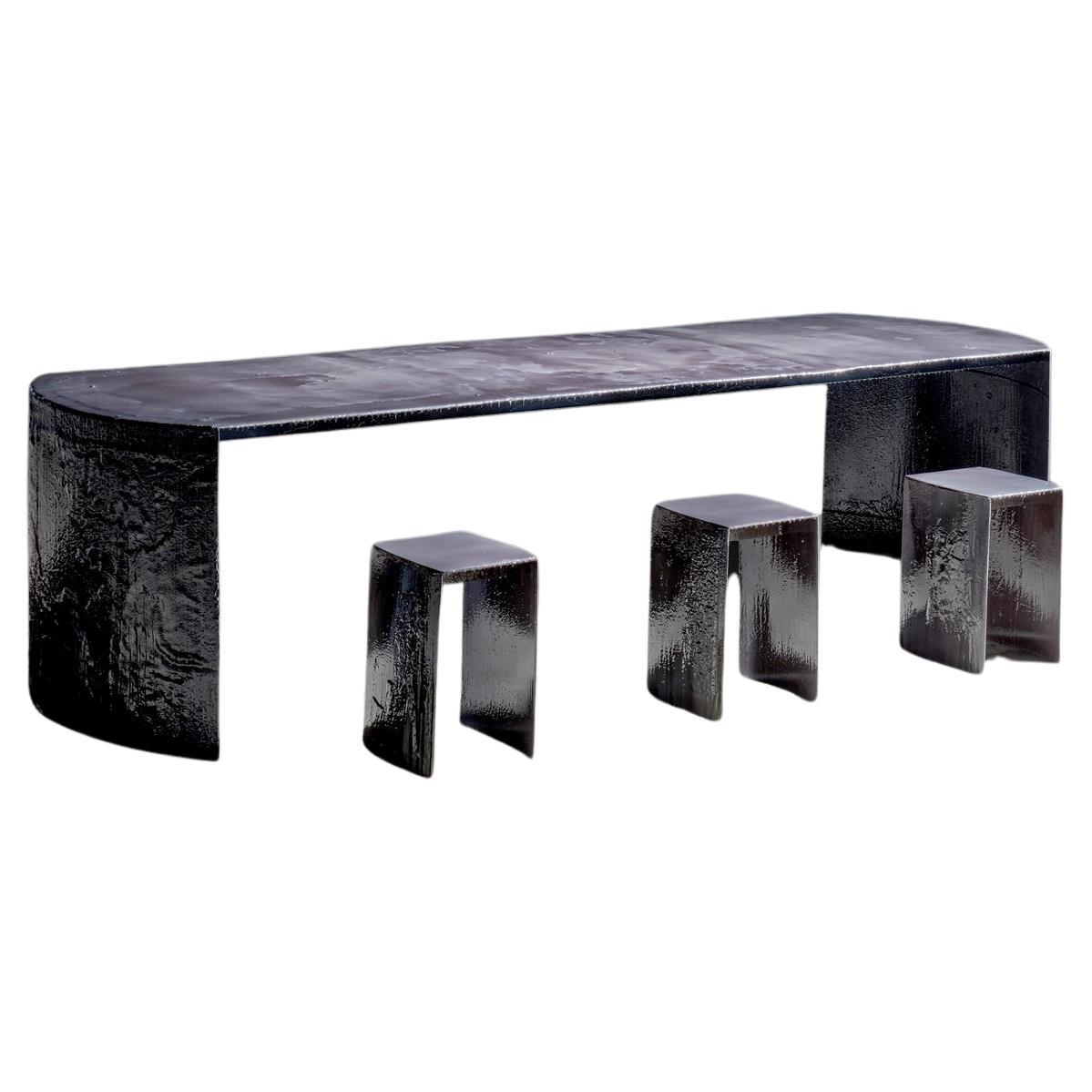 Table de salle à manger contemporaine unique en son genre Arsenic Fog en vente