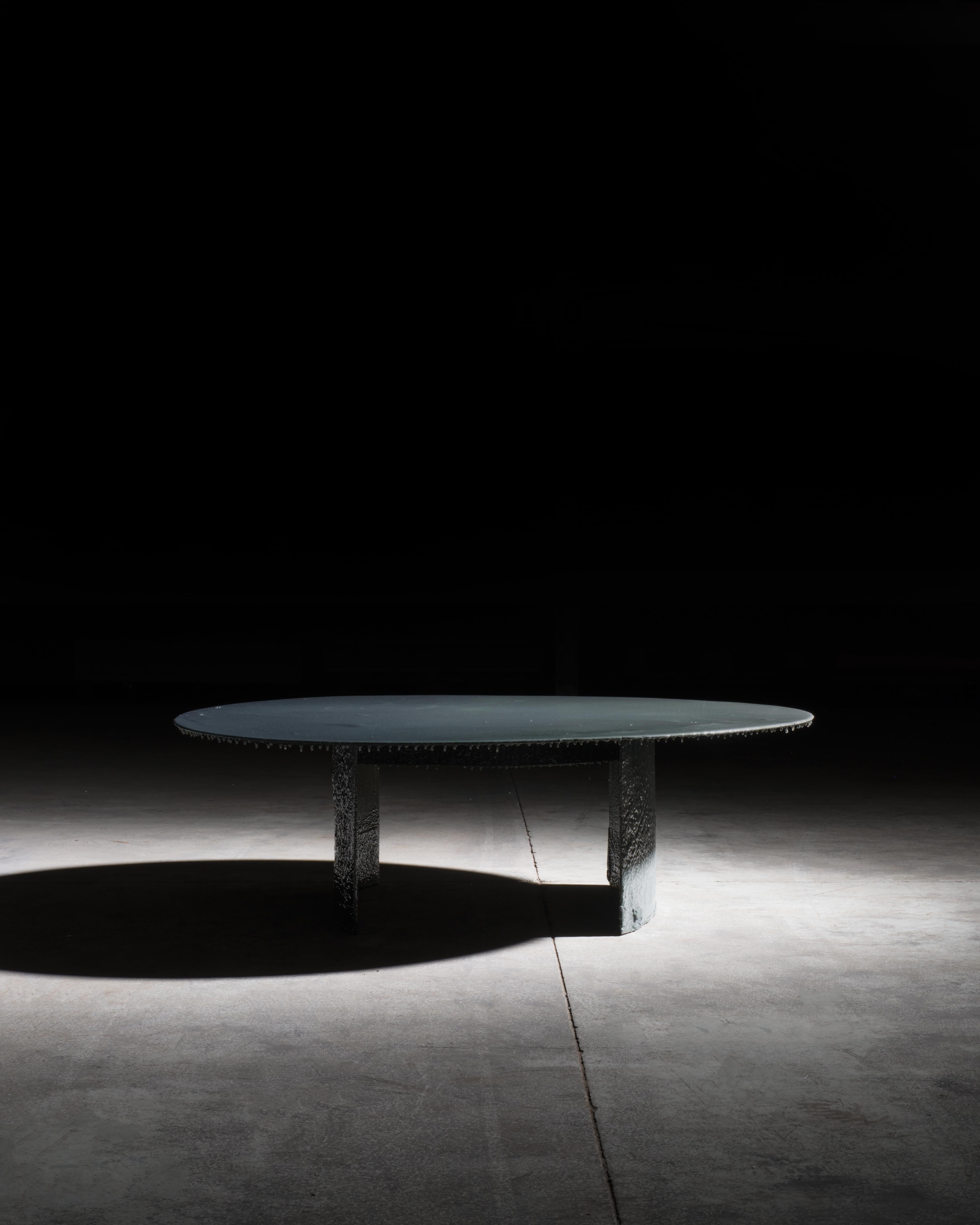 Table basse contemporaine unique Dusty Shore Neuf - En vente à 1204, CH