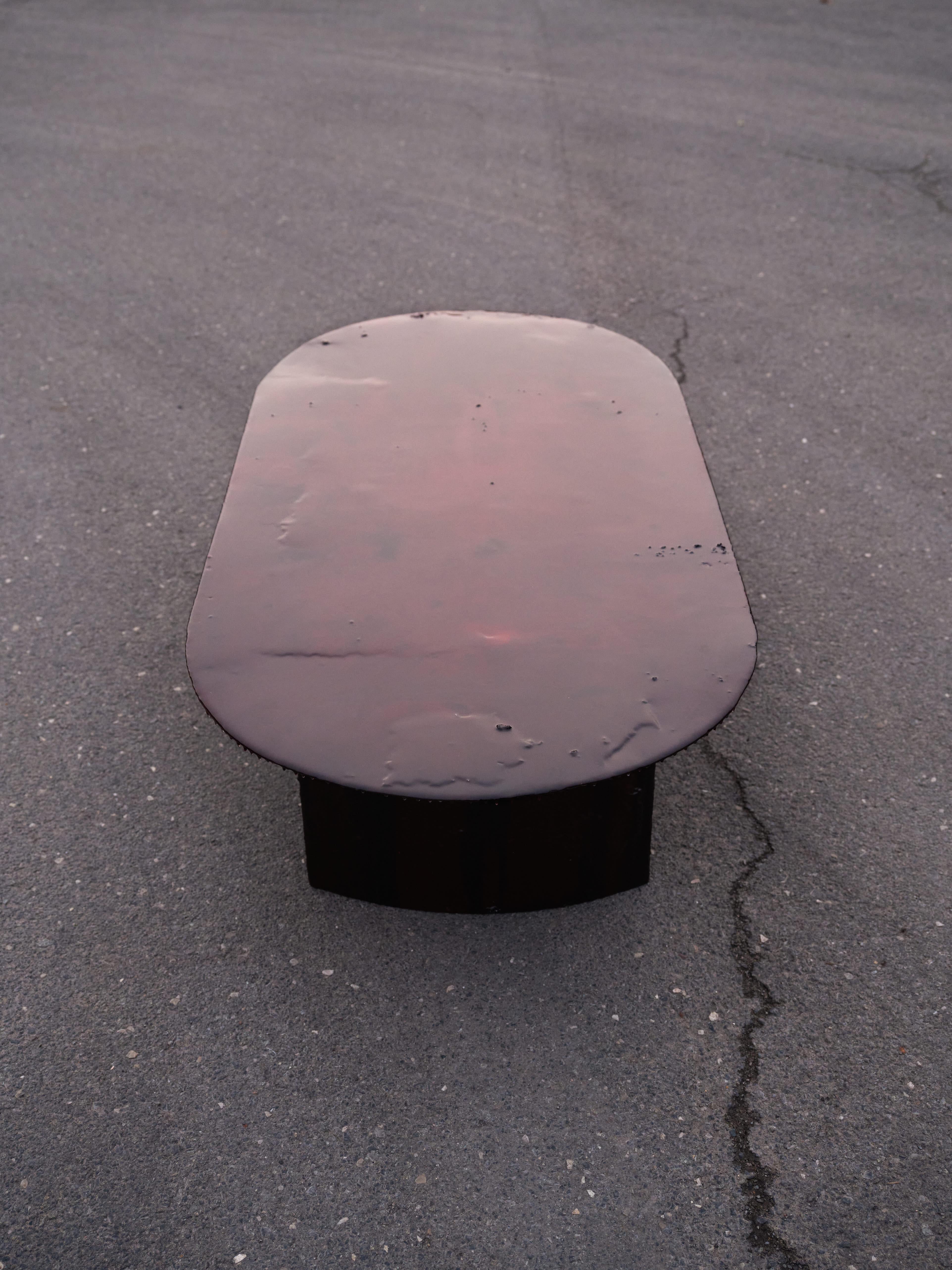 Acier Table basse contemporaine unique Maroon Terra en vente
