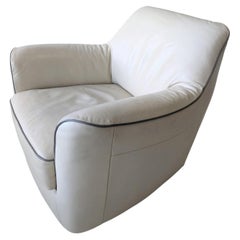 Vintage postmodern white leather swivelling armchair / lounge chair 1980s 1990s