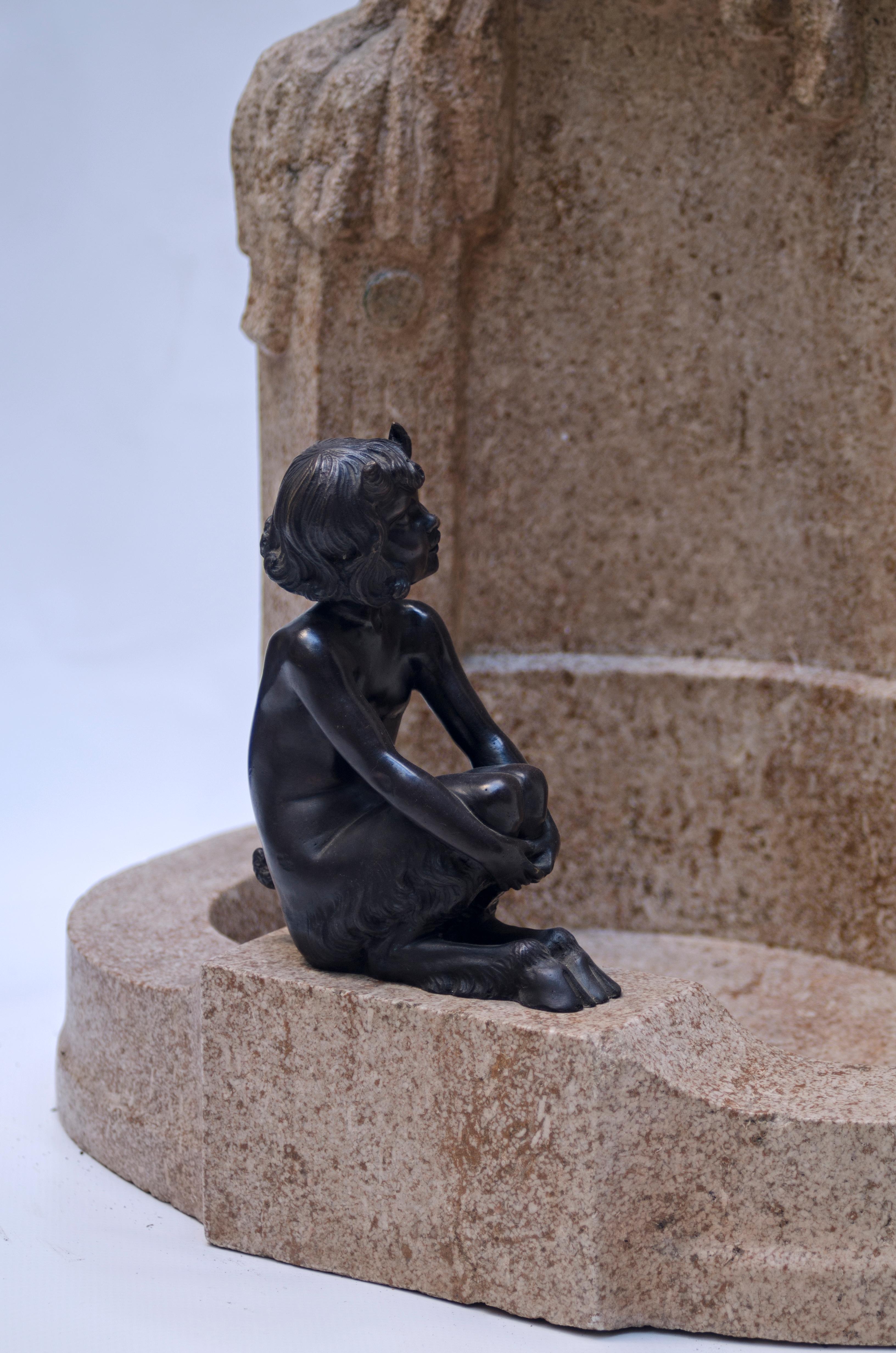 “Covetousness” by Pierre Le Faguays. Stone and bronze sculpture.

France, CIRCA1920.

“Art Deco and other Figures” Bryan Catley (1978), pag 189.