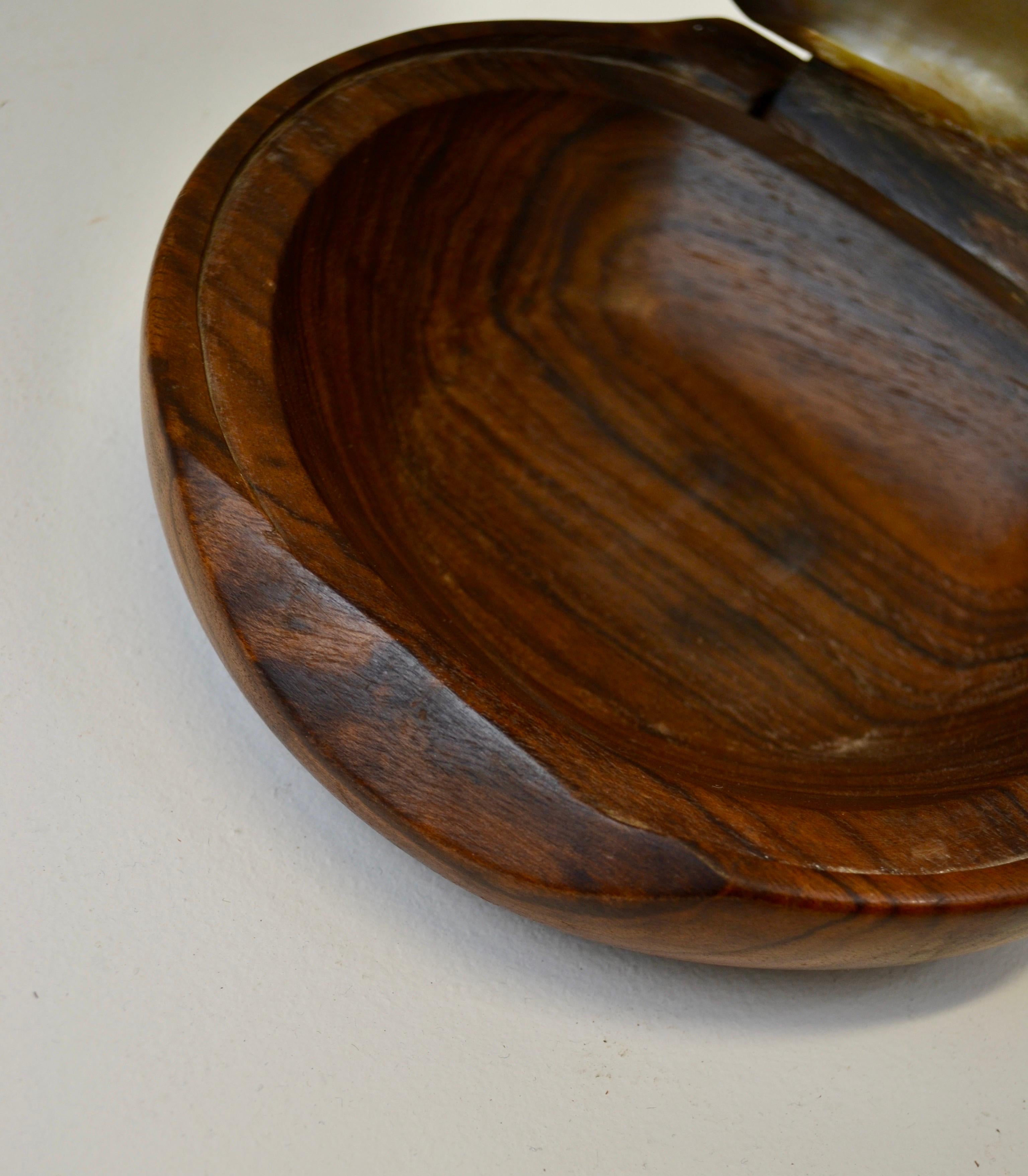 Mother-of-Pearl A shell and carved wooden box in the style of Alexandre Noll, France, 1950s For Sale