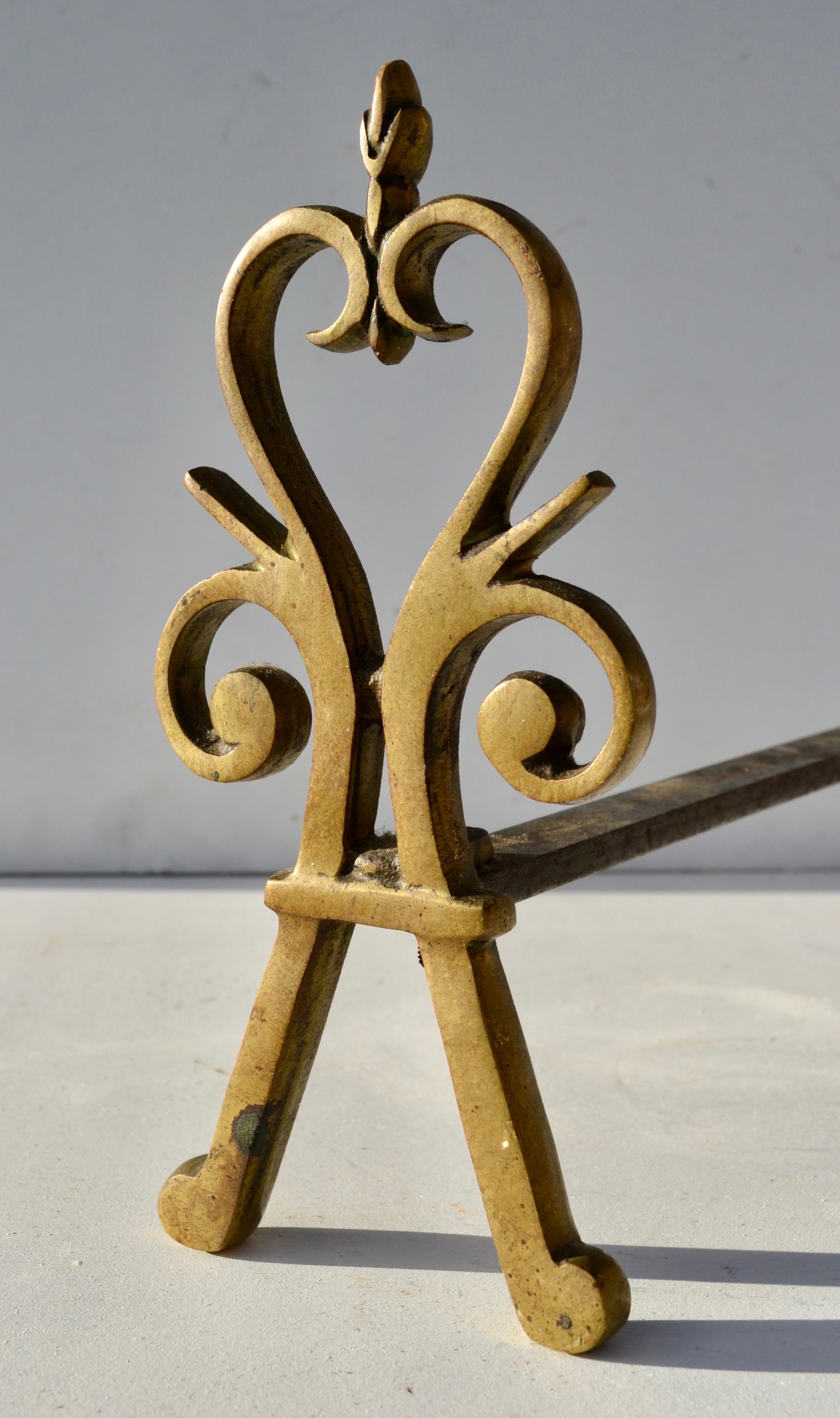 Coppia di androni in bronzo e acciaio Francia, 1950 circa in vendita 1