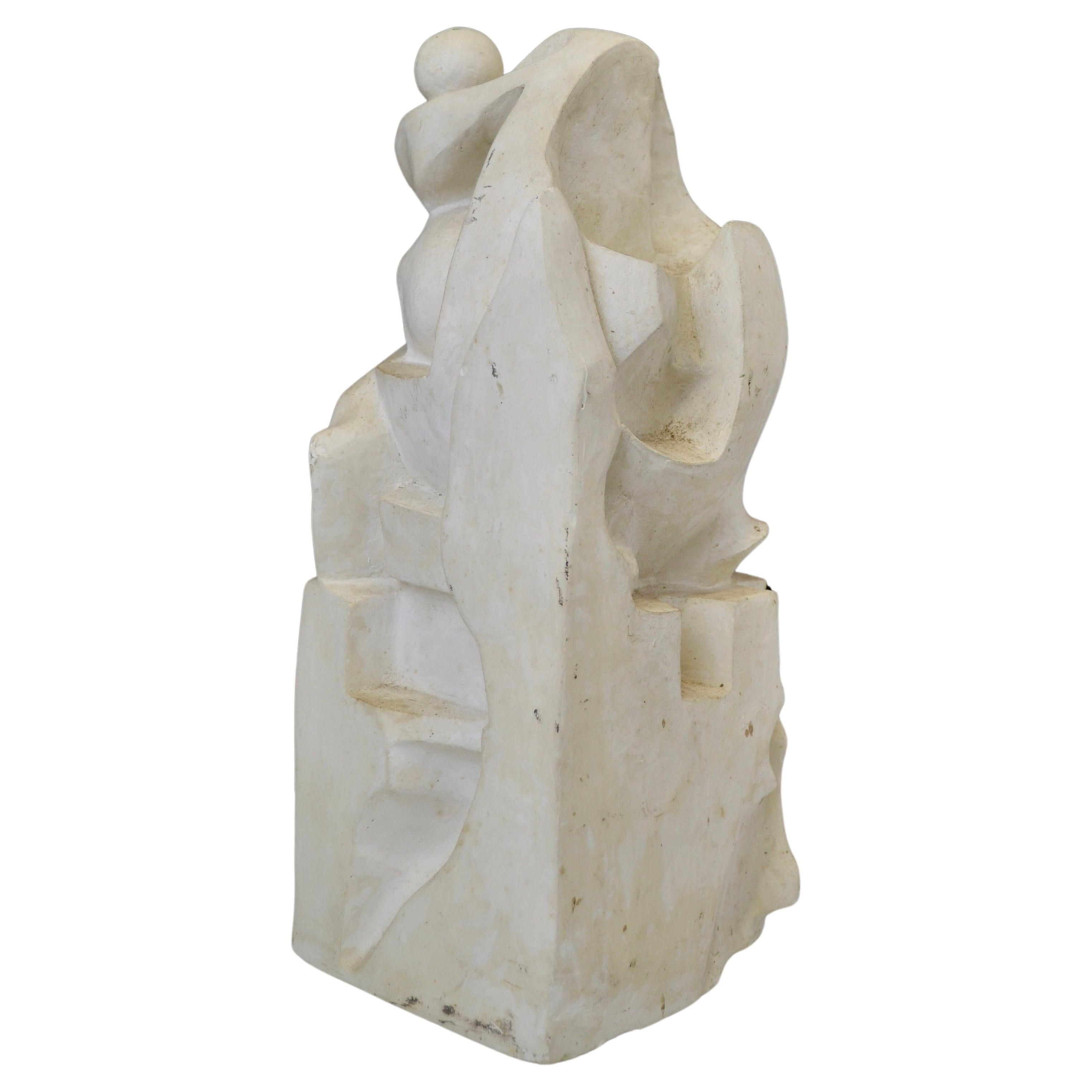 Abstract plaster sculpture from the 1950s with a French origin. For Sale