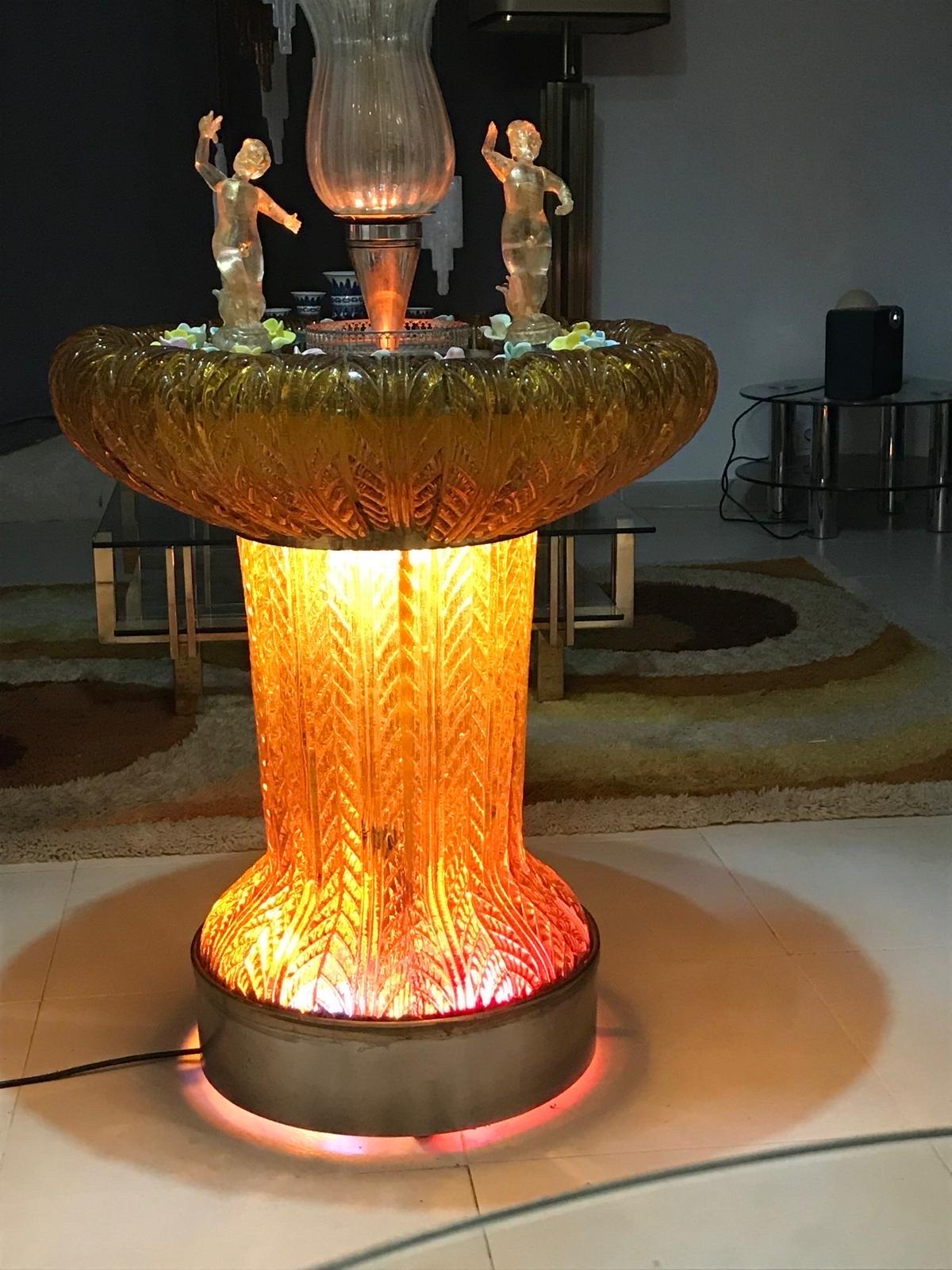 Fontaine en verre de Murano orangé avec Lights et eau unique , italie 1970 en vente 7