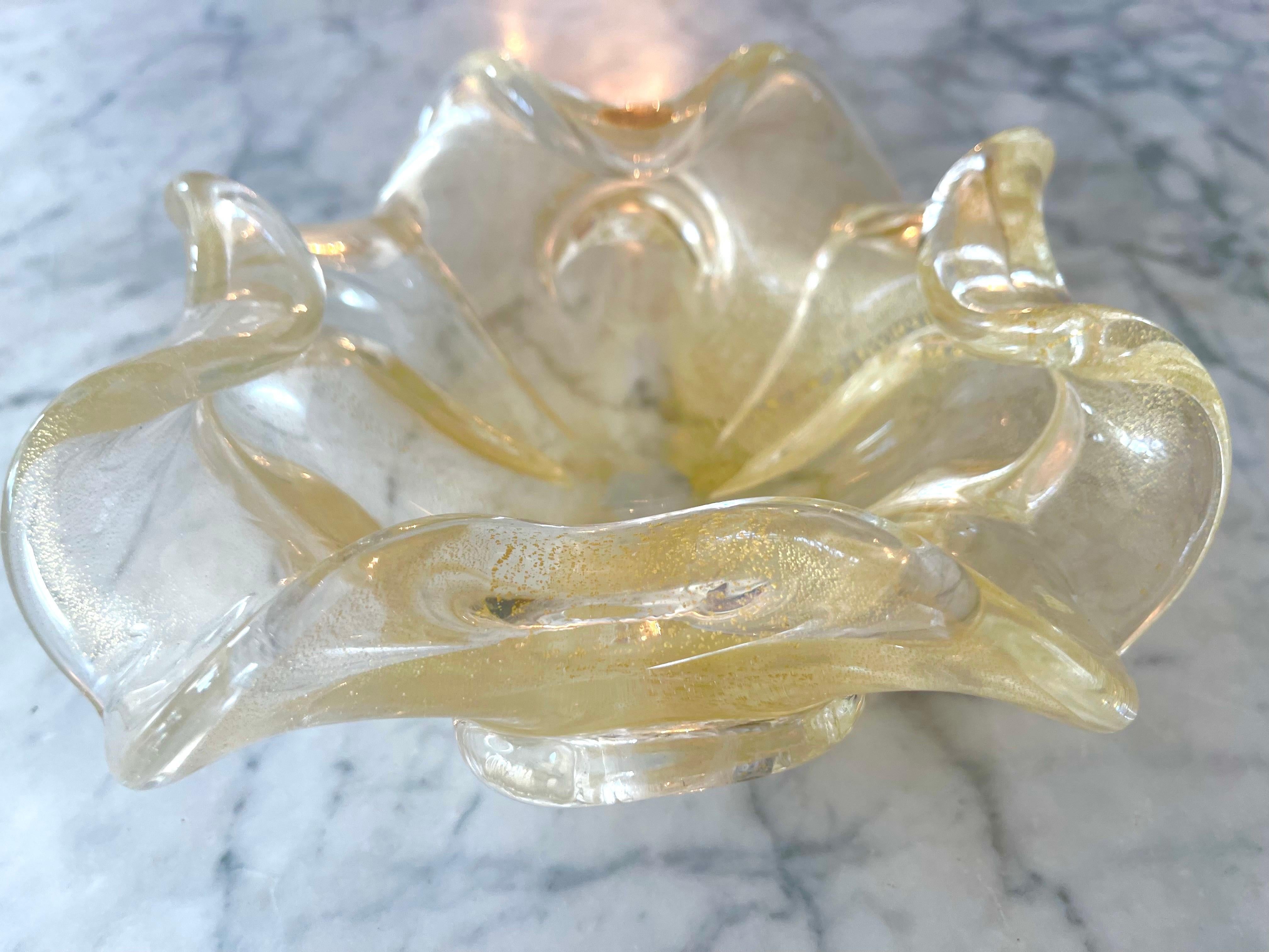 Mesa central de cristal dorado de Murano Barrovier, Italia Años 60 Moderno de mediados de siglo en venta