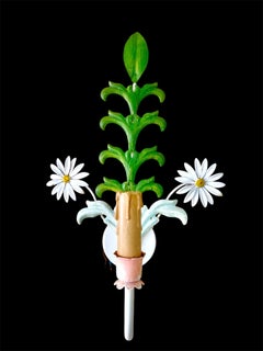 Floral Daisy wall light Bright Tole hand paint Metal, Italy 1960s