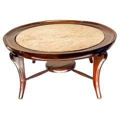 Table basse moderne du milieu du siècle dernier en bois de feuillus et travertin Giuseppe Scapinelli 1954