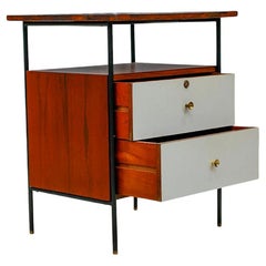 Mesa auxiliar moderna brasileña de metal, madera dura y fórmica, Geraldo de Barros 1950