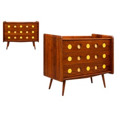Comodino moderno brasiliano in legno di imbuia, realizzato da Móveis Cimo, Brasile, anni '50
