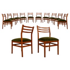 Brazilian Modern Set of 12 Chairs in Caviuna wood & Velvet, Arrendamento, Brazil
