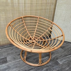 Vintage Coastal Style Bowl-shaped Papasan Rattan Lounge Chair. Circa 1980s