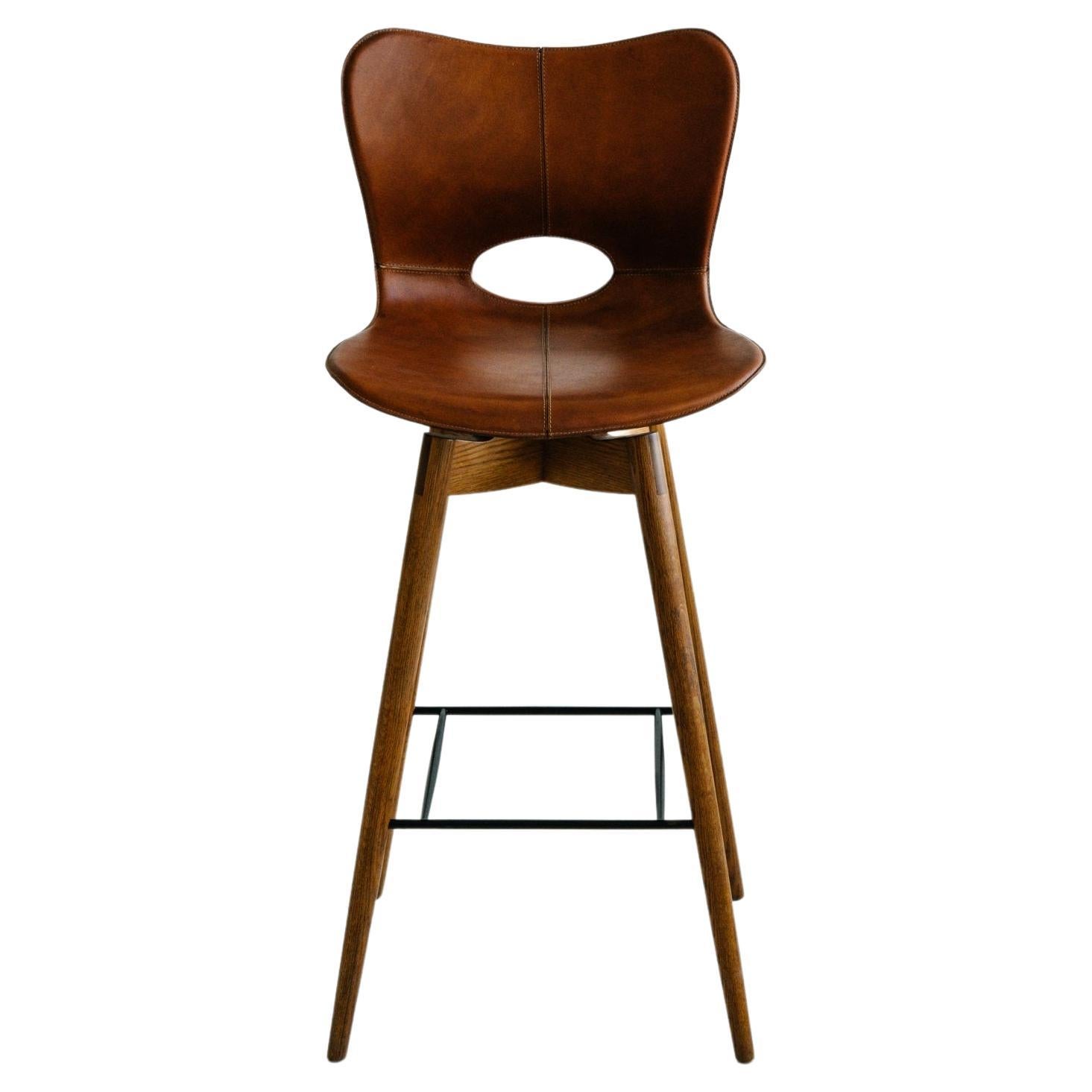 AKMD Lariat Bar Stool in leather