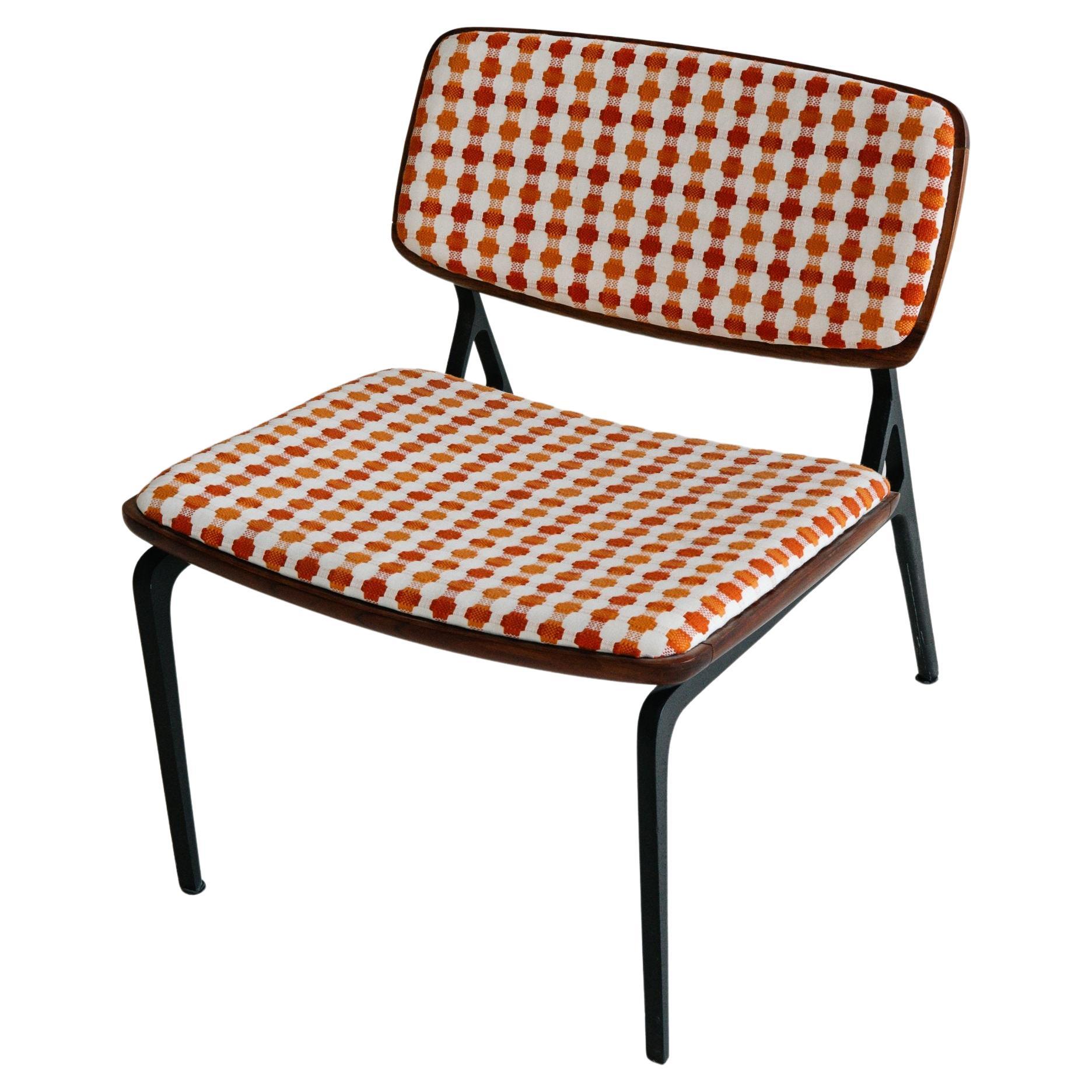 AKMD Aram Cast Aluminum-Frame Lounge Chair For Sale