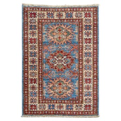 Blauer Mini- Kazak-Teppich aus Wolle in Farbtönen