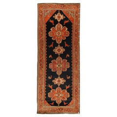 Bold Antique Karabagh Gallery Teppich