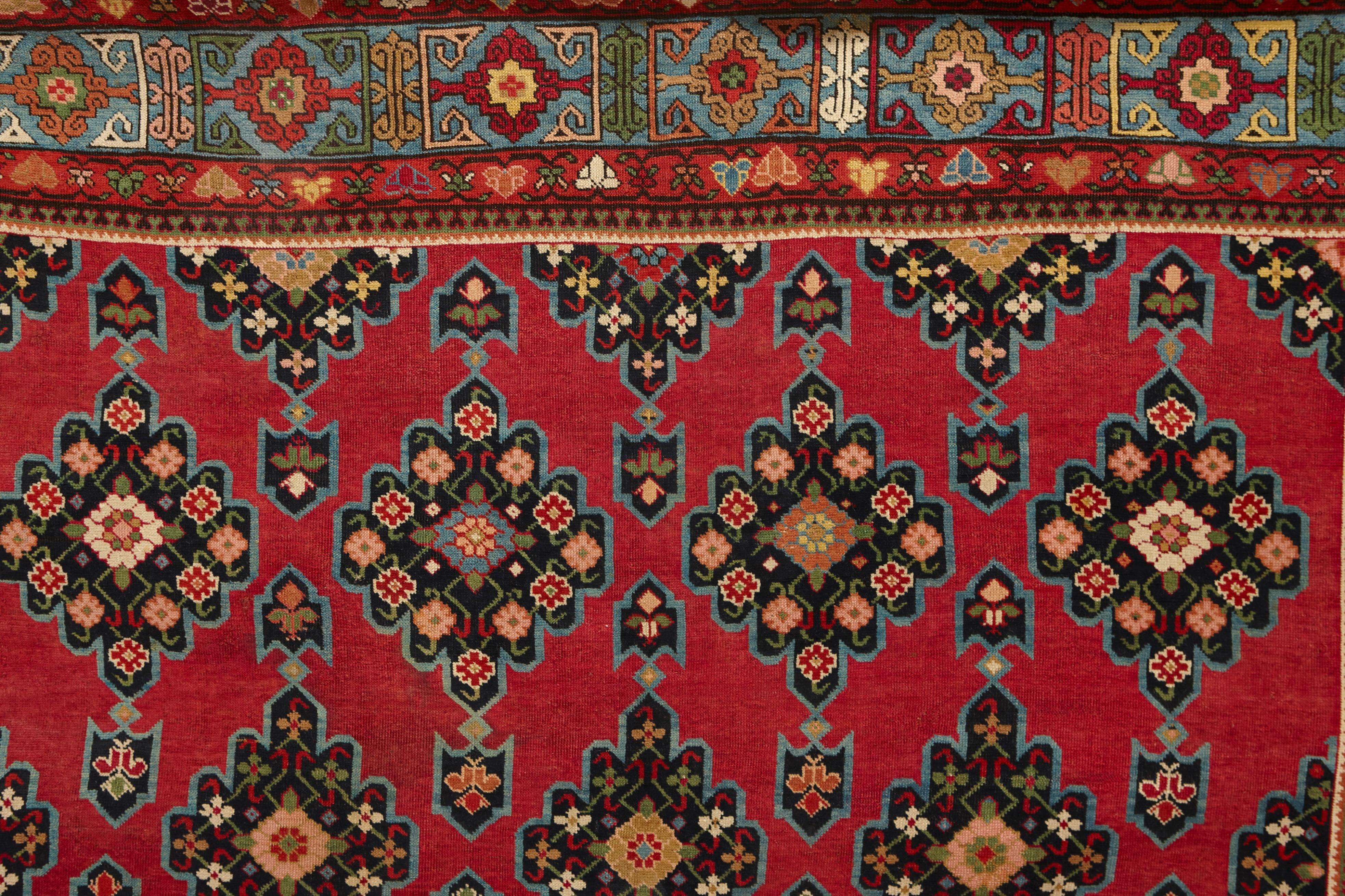Tappeto antico di Karabagh Gallery (a) Gallery In condizioni ottime in vendita a Beirut, LB