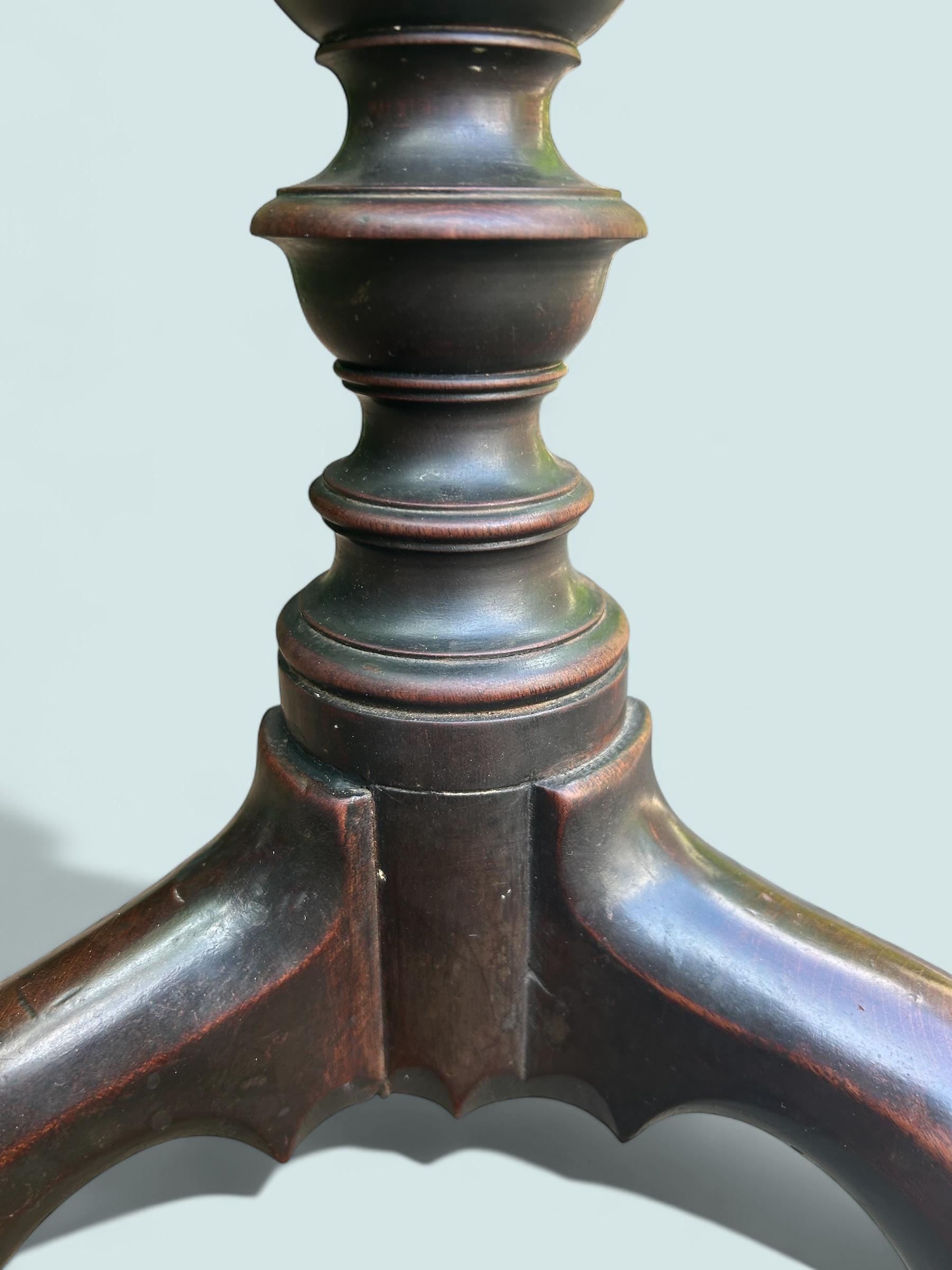 Mid-18th Century English Georgian Mahogany Kettle Stand/Wine Table Circa 1760 For Sale