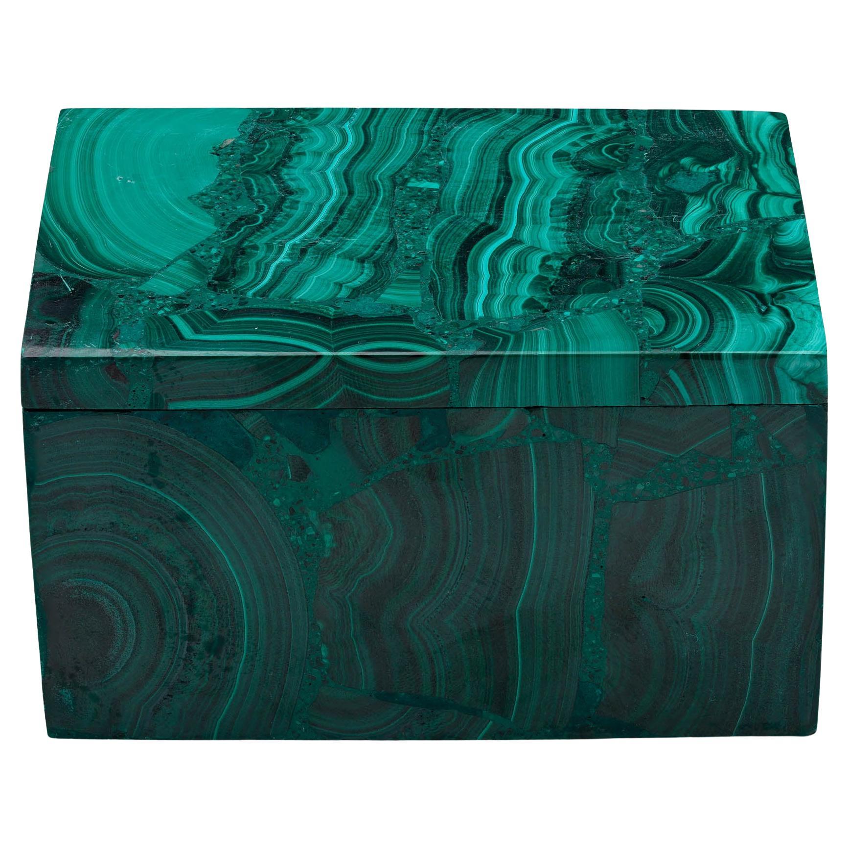 Boîte décorative en malachite sculptée à la main IV en vente