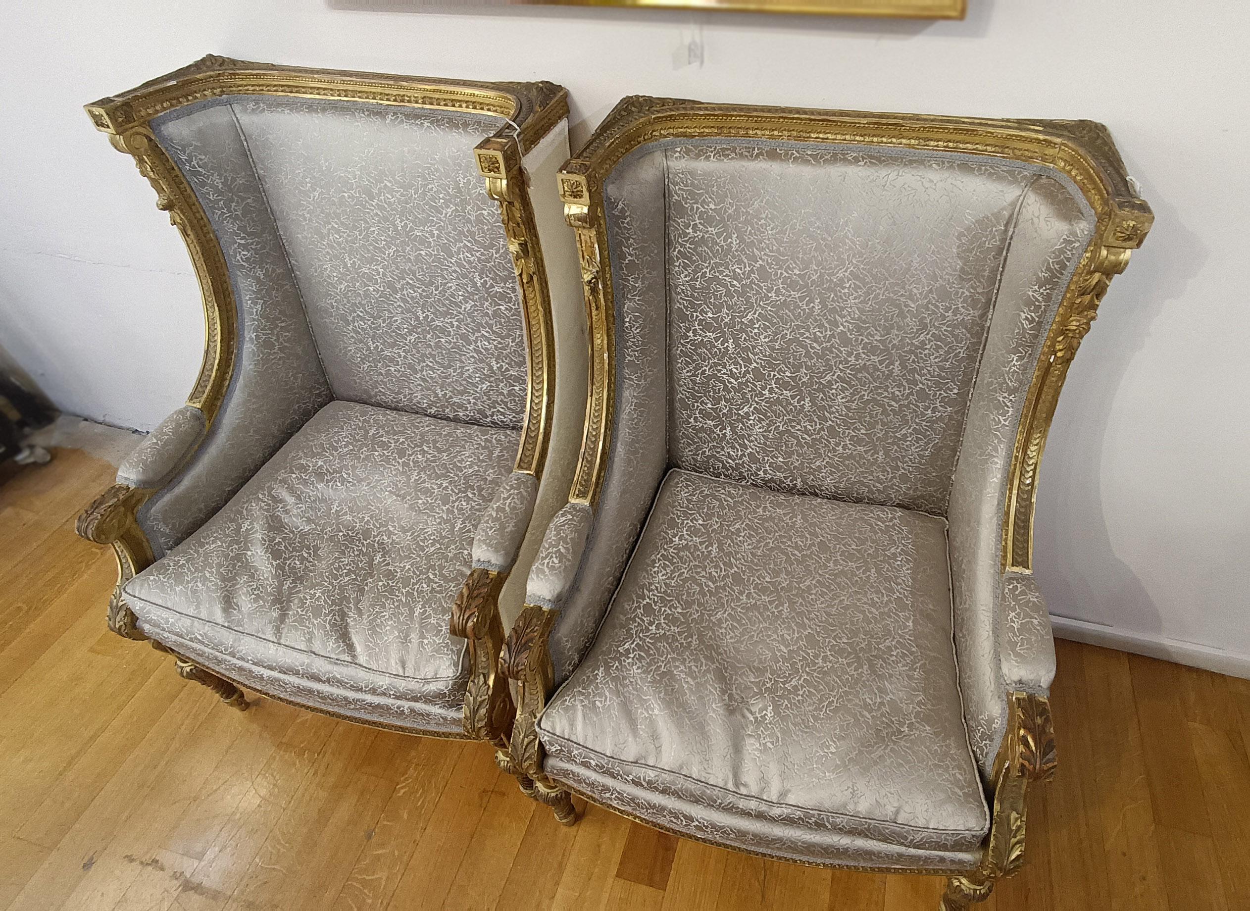 19th CENTURY PAIR OF BERGÈRE ARMCHAIRS im Zustand „Gut“ im Angebot in Firenze, FI
