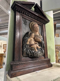 TABERNÁCULO DE MEDIADOS DEL SIGLO XVI CON LA VIRGEN Y EL NIÑO