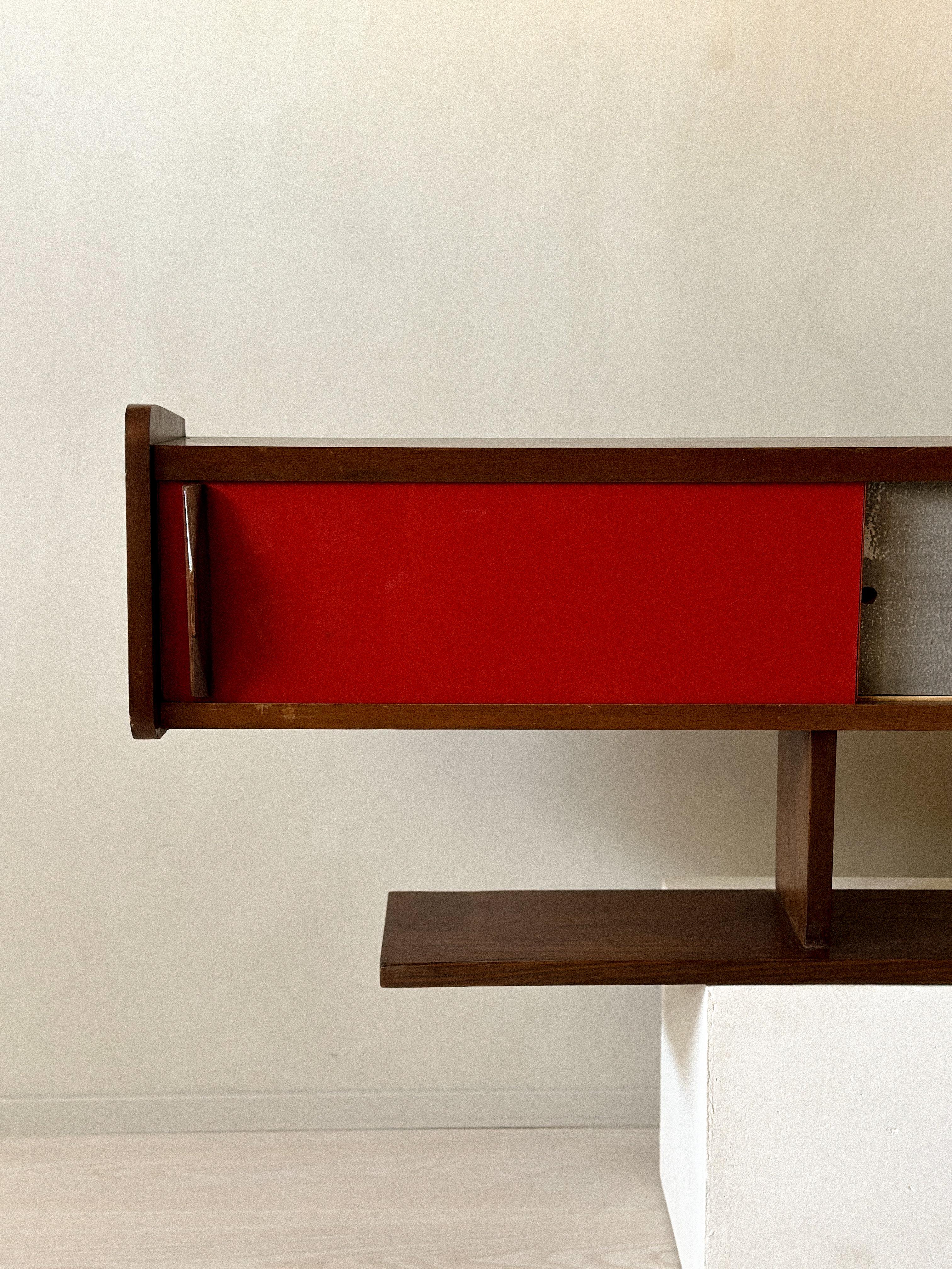 A Mid-Century Bookshelf in style of Charlotte Perriand, France, c. 1950s For Sale 8