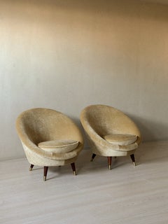 A Rare Pair of Mid-Century Scandinavian Egg Chairs, Model “Florida” by Vatne