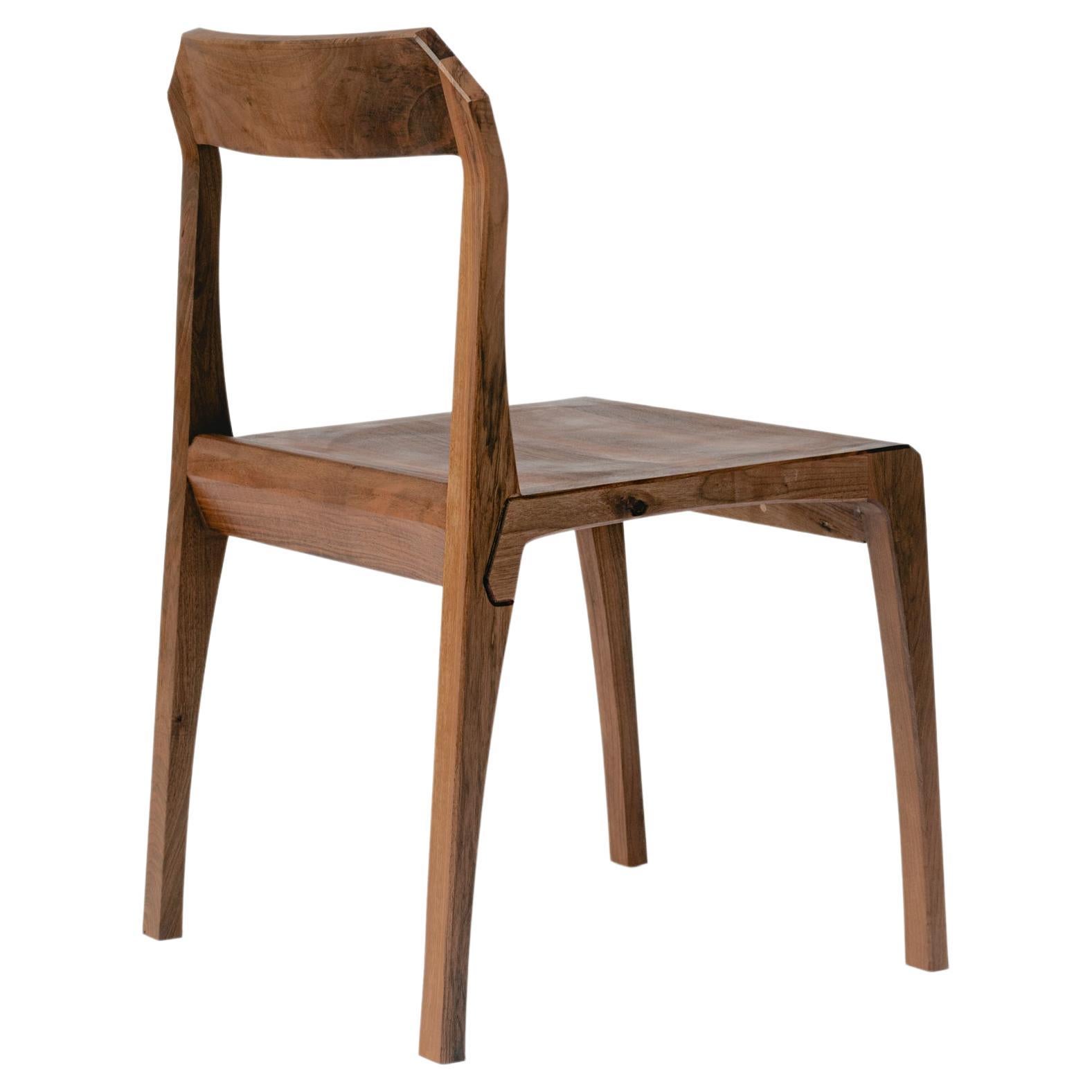 Chair of walnut solid wood   For Sale