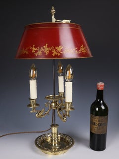 Lampe de table française de fin du XIXe siècle, de type « bouillotte », en laiton, avec abat-jour en tôle réglable
