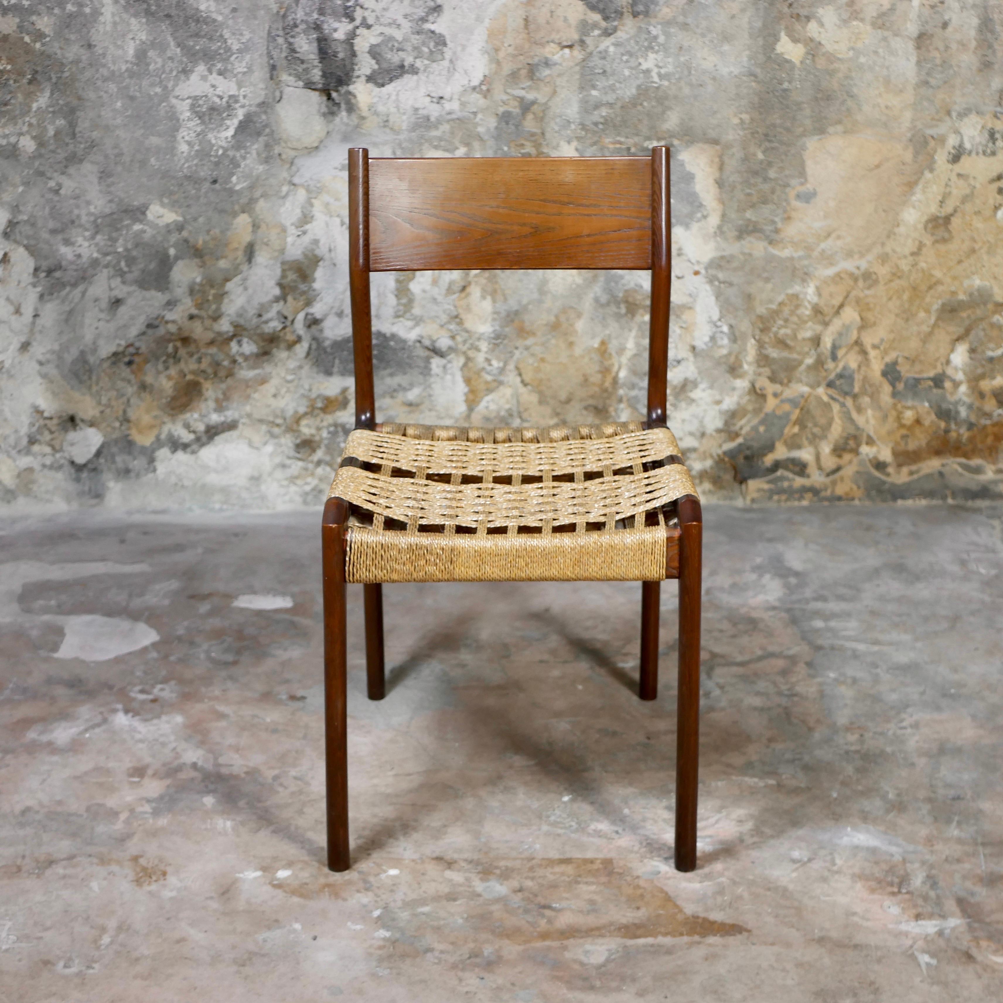 Set of 6 Havana Italian chairs by the Consorzio Sedie Friuli, 1960s 2