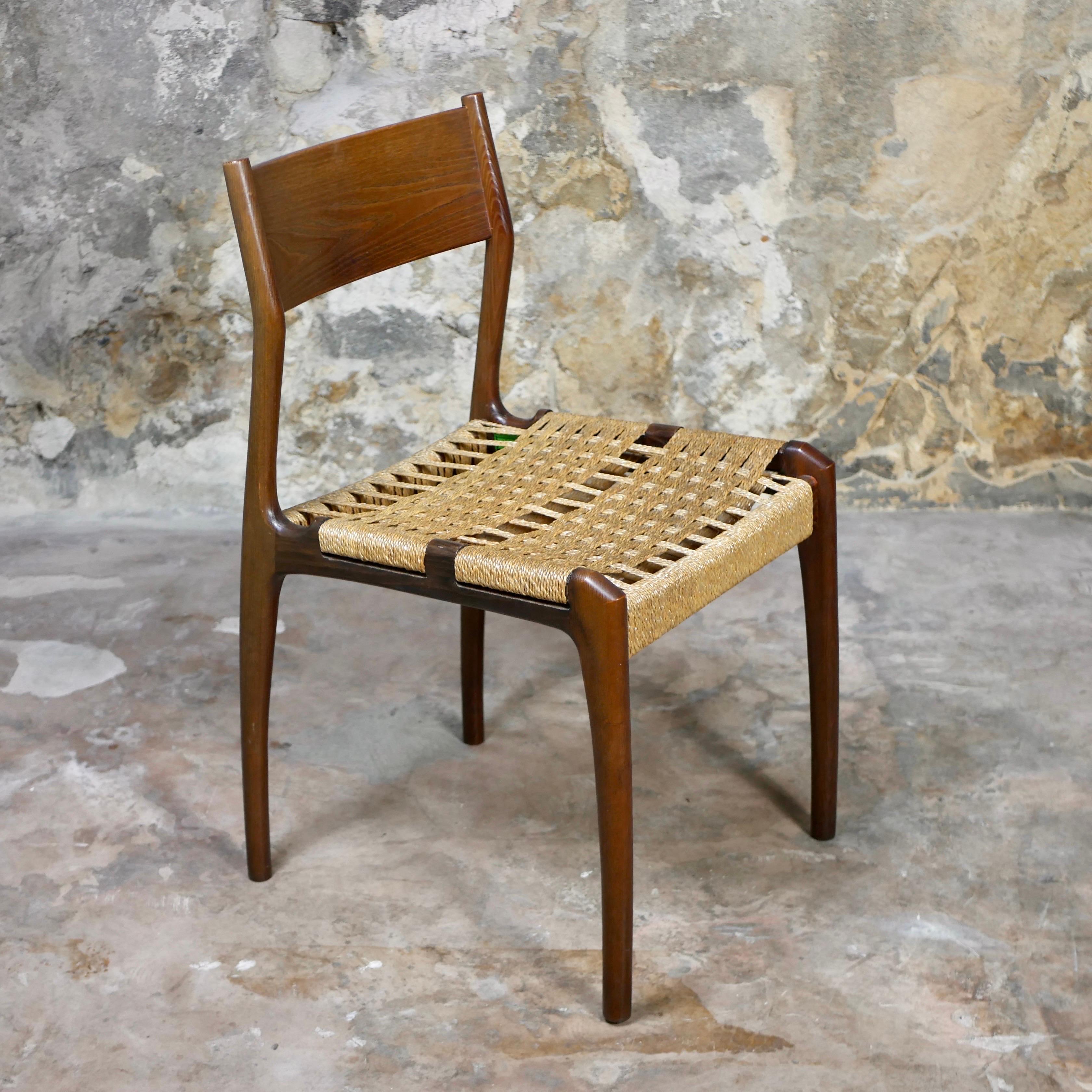 Set of 6 Havana Italian chairs by the Consorzio Sedie Friuli, 1960s 5