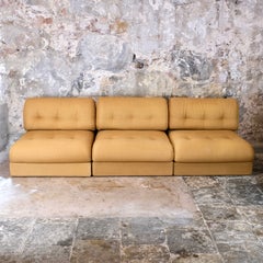 Ensemble de 3 grands fauteuils conçus par Georges Frydman pour EFA, France, années 1970