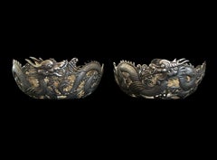 WAH HING LUNG - SHAO JI - Par de cuencos antiguos de plata chinos para exportación - Hacia 1900