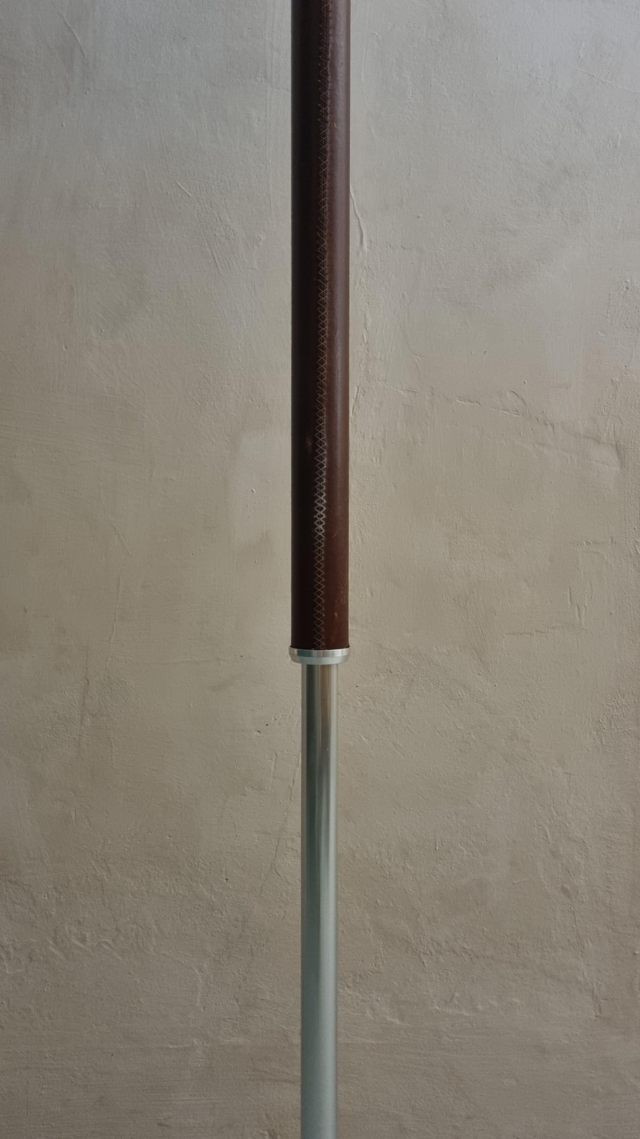 Alluminio Iconic AT 16 coat rack designed by Osvaldo Borsani for Tecno, 1961. in vendita