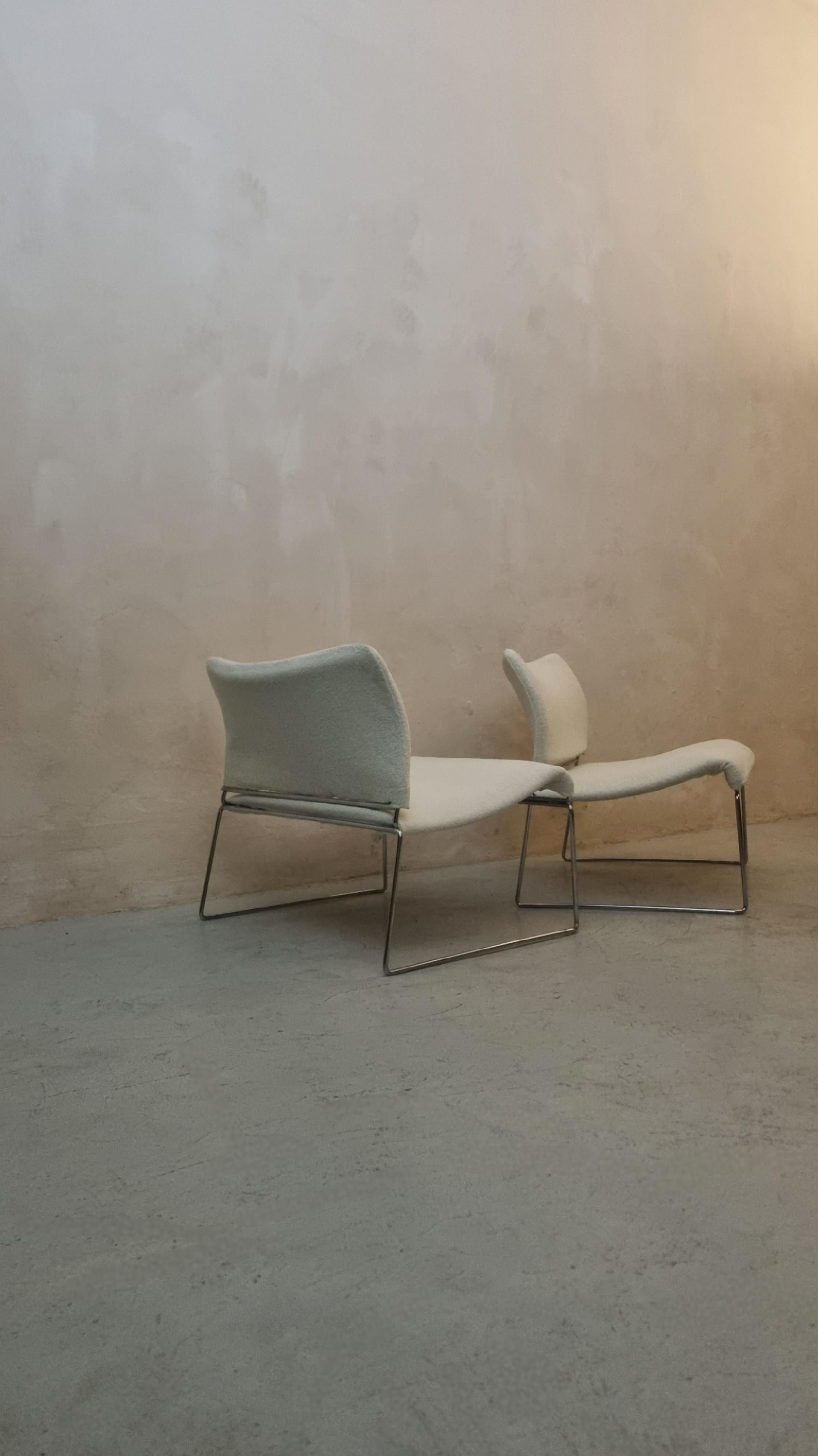 Saghi armchairs designed by  Kazuhide Takahama for Simon Gavina, 1970. In condizioni buone in vendita a Arezzo, Italy