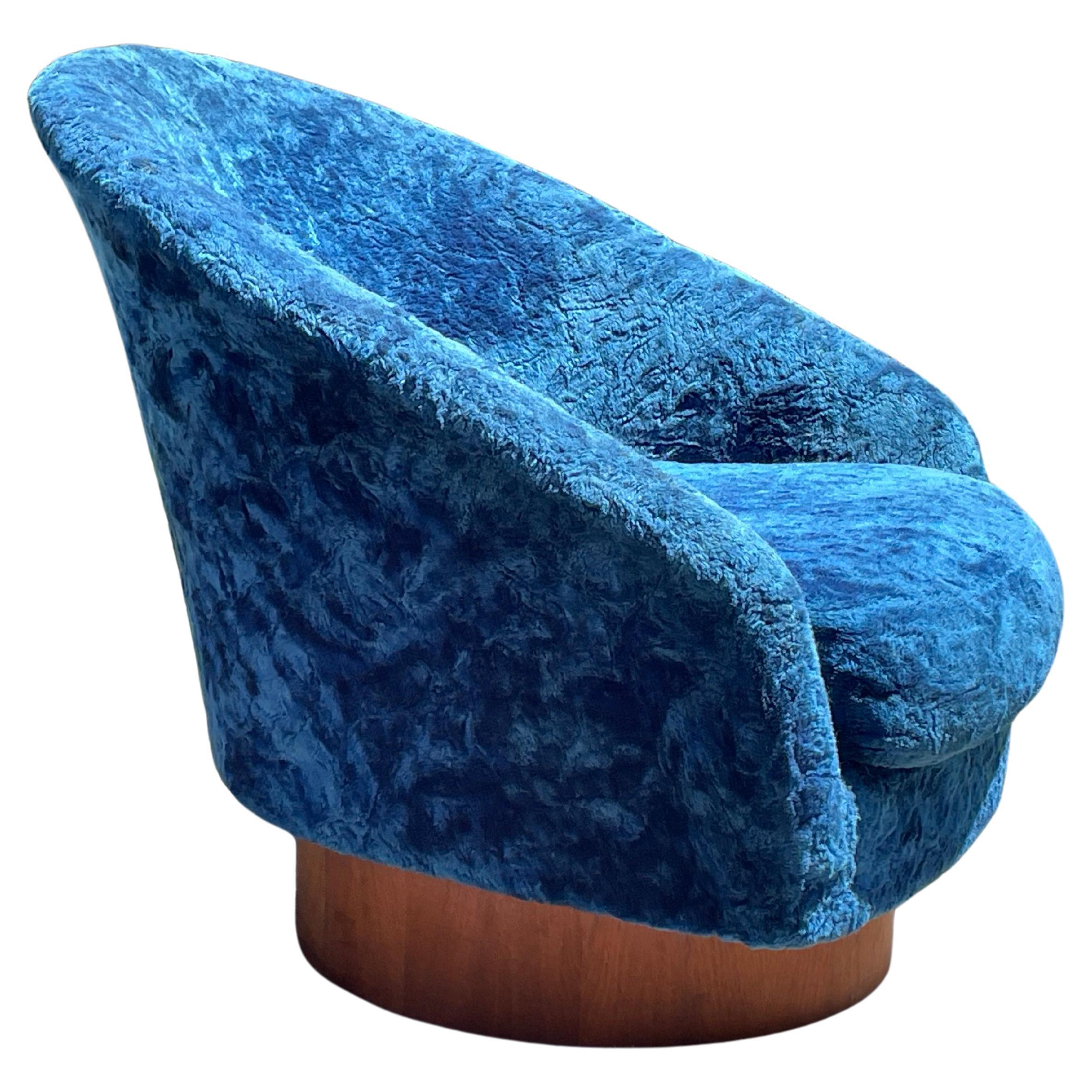 Adrian Pearsall for Craft Associates Walnut Base Swivel Lounge Chair 1