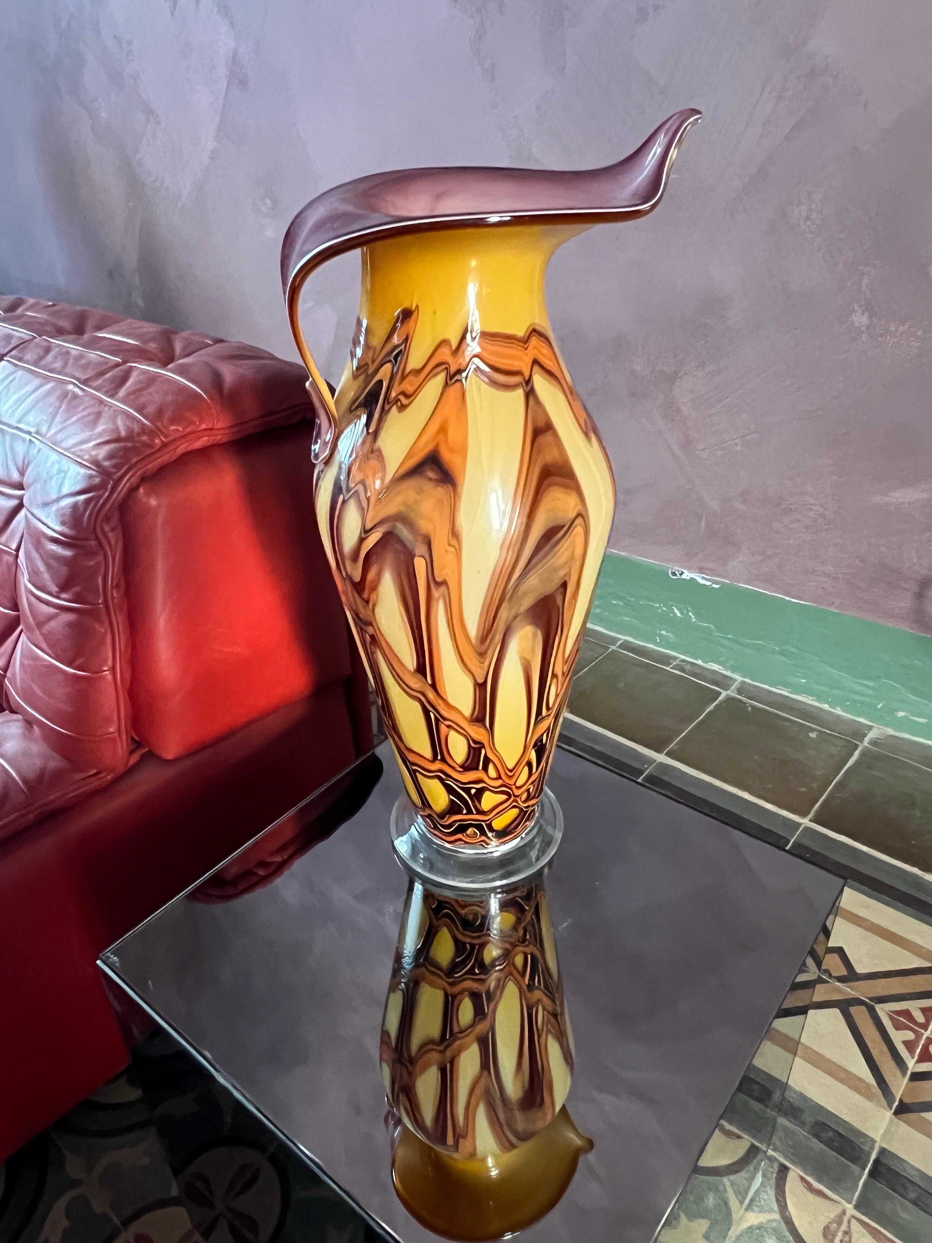 Vase en aluminium italien moderne du milieu du siècle  Une œuvre d'art des années 1970 en vente 28